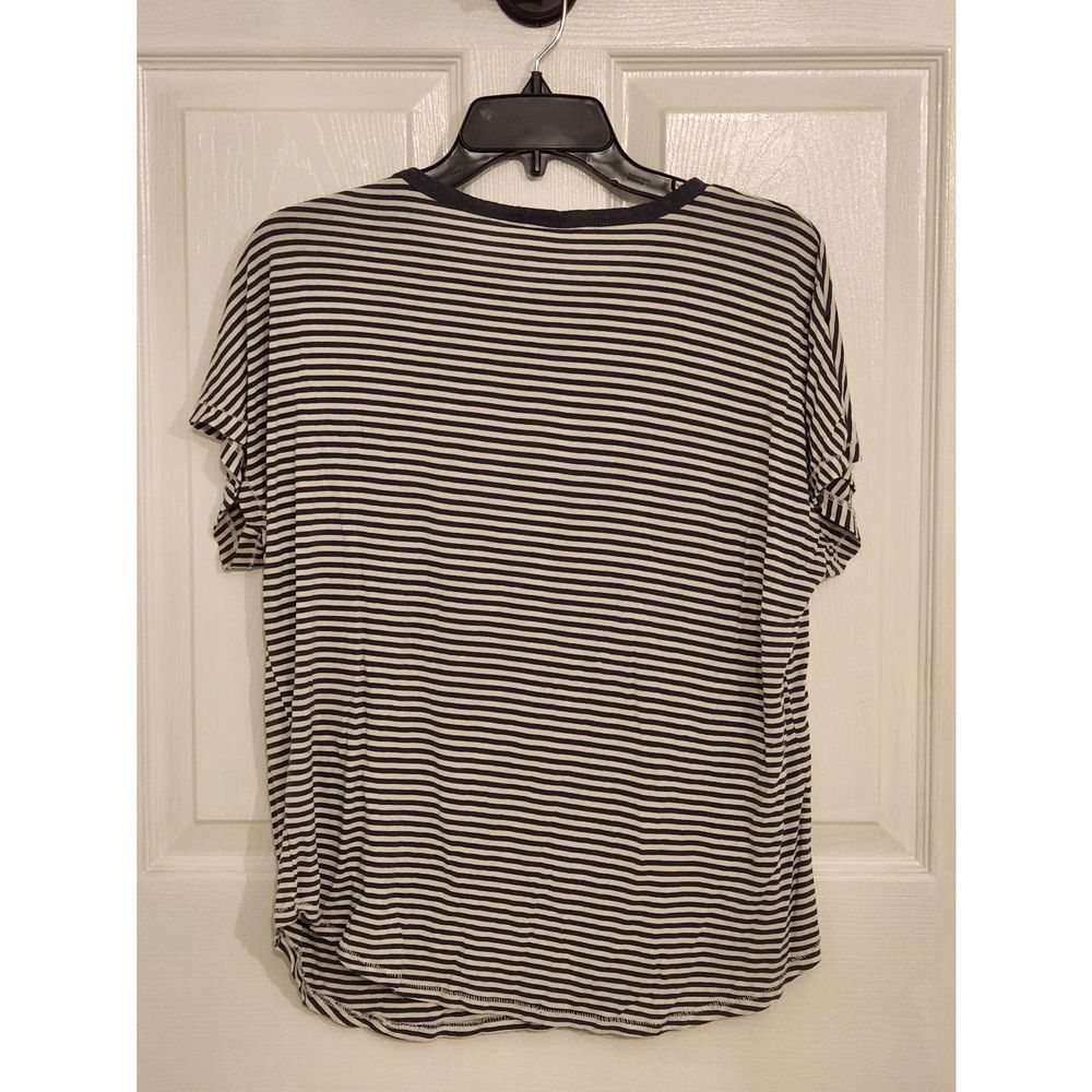 H&M Basic Women's Medium (WS44) - Picture 3 of 3